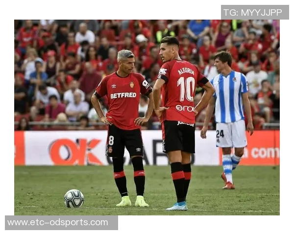 西班牙人迎战米兰德力争主场胜利展现球队实力与斗志 西班牙人迎战米兰德力争主场胜利展现球队实力与斗志